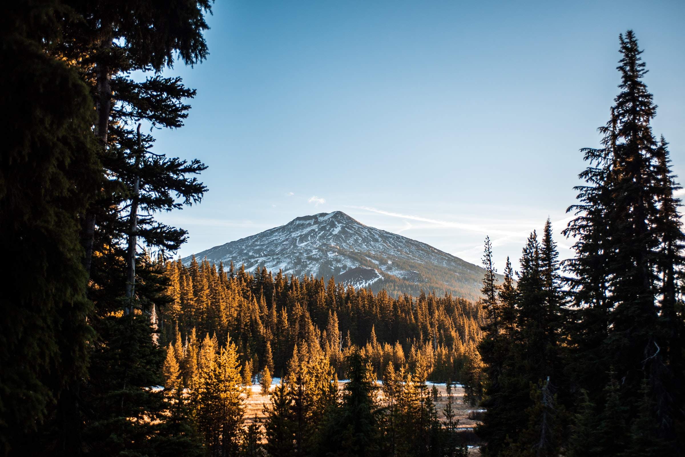 What makes Bend, Oregon a top RV destination